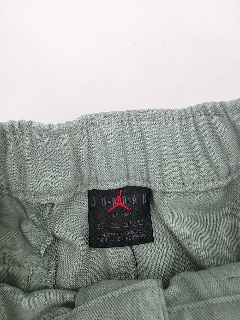 Jordan Women's Woven Trouser Green Pants Standard Fit Size XS NEW - Picture 7 of 13